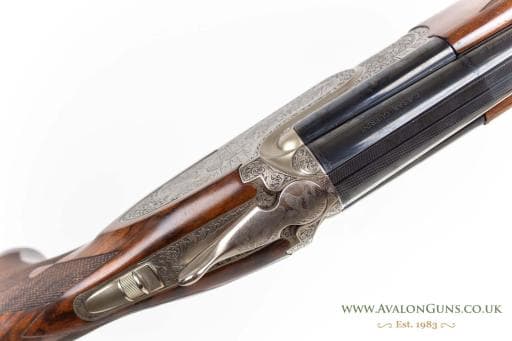 Firearm: Caesar Guerini Invictus VII
