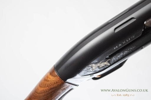 Firearm: Browning Maxus 2 Black gold