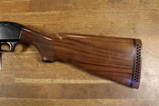 Firearm: Beretta A302 