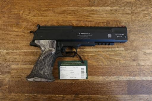Firearm: Weihrauch HW 45 Black Star Laminate