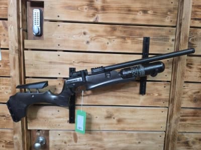 Firearm: Daystate Black Wolf Carbon Grey Hi-lite