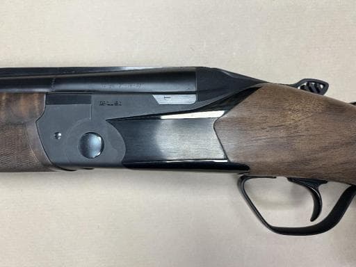 Firearm: Beretta SL2 