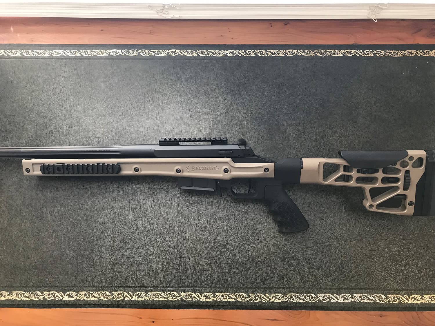 Firearm: Browning X-Bolt CHASSIS MDT